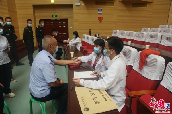 普洱工會送健康進基層 中醫(yī)養(yǎng)生知識講座與保健服務廣受歡迎