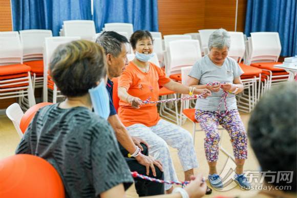 上海積極提升養老服務，新增床位與居家適老化改造齊頭并進